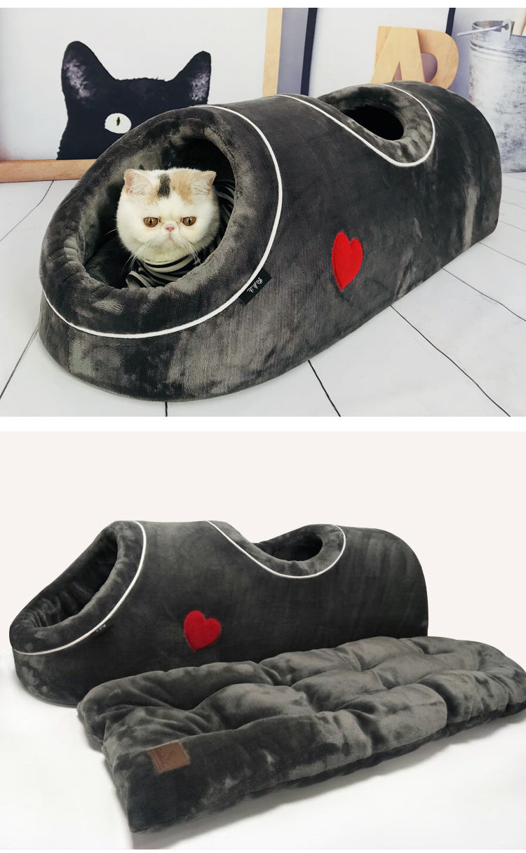 Winter Cat Warm Nest – Soft and Cozy Bed Design